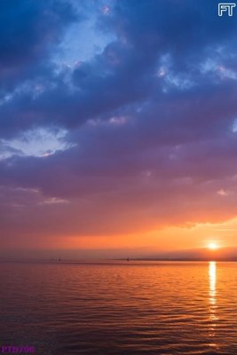 File in ấn File phong thủy đứng thác nước PTD796 (bản gốc) sắc nét