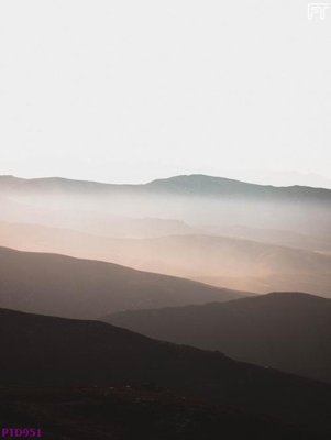 Tải file gốc File phong thủy đứng thác nước PTD951 (in bạt) quảng cáo