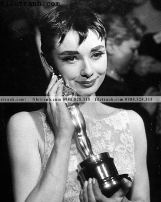 File ảnh buc anh cua Audrey Hepburn 107 (gốc) in backdrop sự kiện