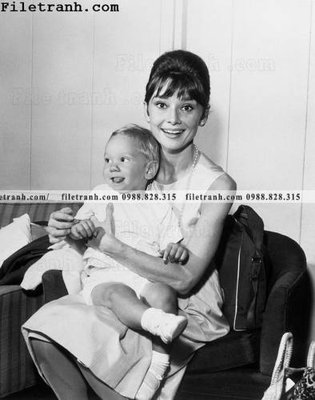 Tải về file tranh gốc buc anh cua Audrey Hepburn 248 (để in quảng cáo)