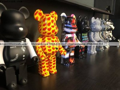 Tải file gau KAWS tranh treo 534 (gốc) làm file quảng cáo